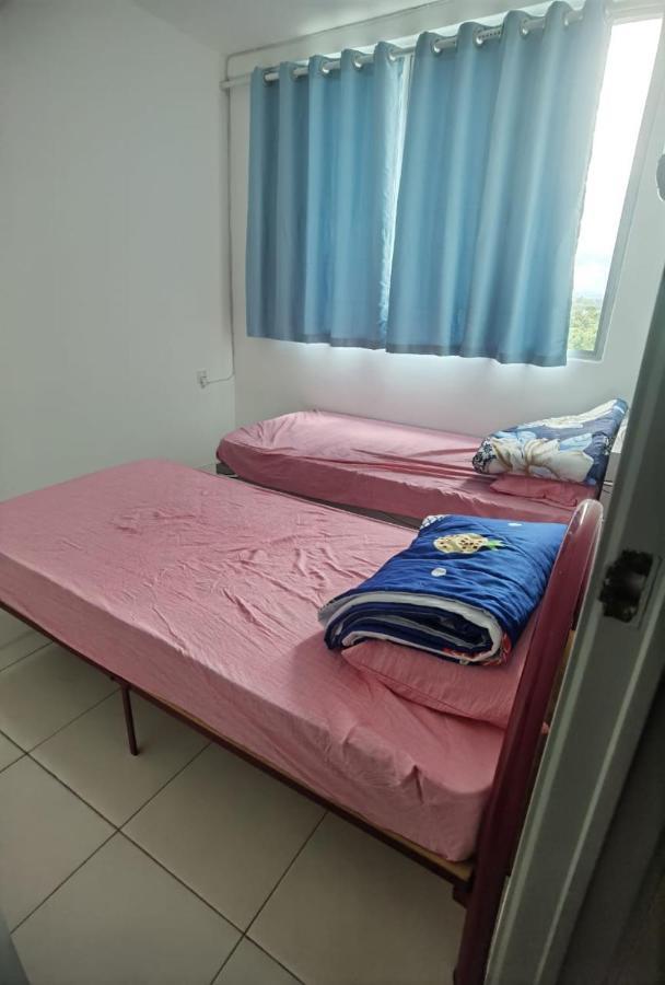 Ike Village Homestay Near With Uitm Kota Samarahan Exterior photo